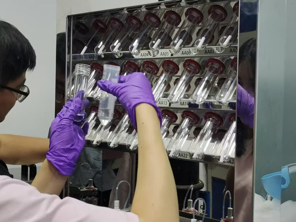 dilunbio peptide synthesizer picture